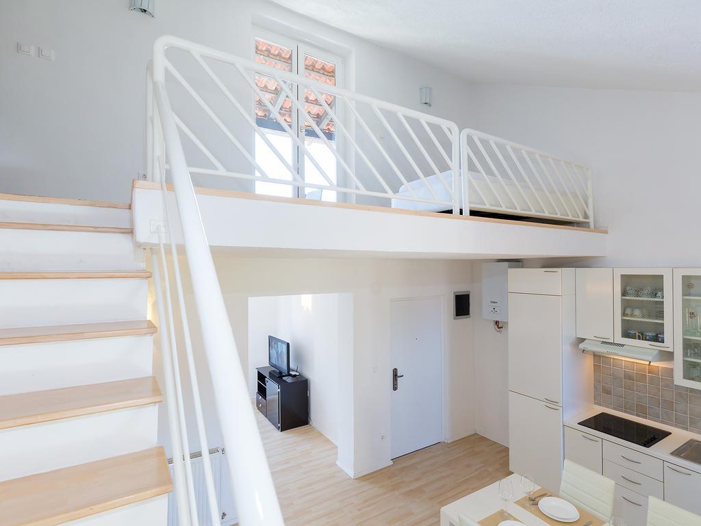 Apartments Gala Пореч Екстериор снимка